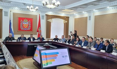 Более 137 млрд доходов и 154 млрд – расходов